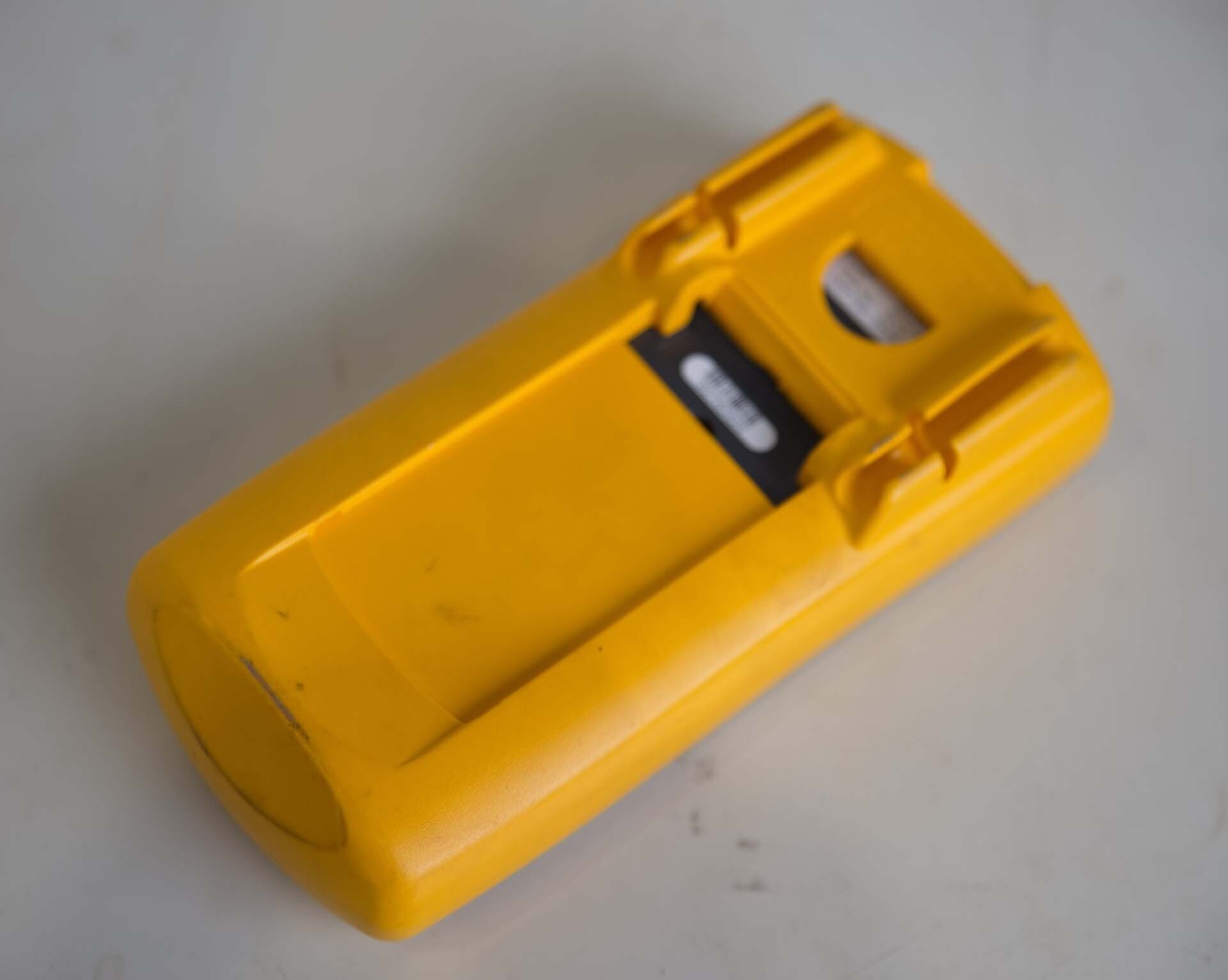 Photo Used VARIOUS Lot of equipment For Sale