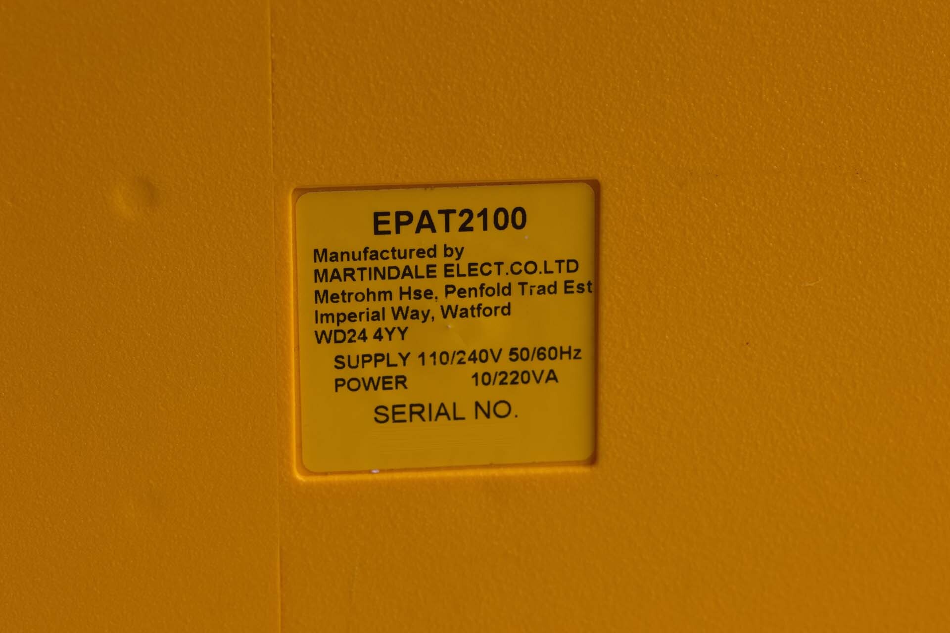 Photo Used VARIOUS Lot of equipment For Sale