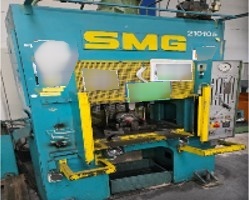 사진 사용됨 VARIOUS Lot of equipments 판매용