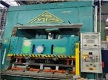 사진 사용됨 VARIOUS Lot of equipments 판매용