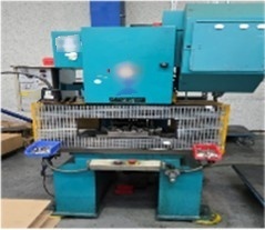 사진 사용됨 VARIOUS Lot of equipments 판매용