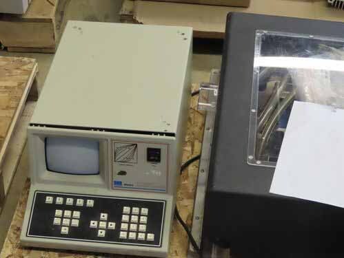 Photo Utilisé VARIOUS Lot of lab equipment À vendre