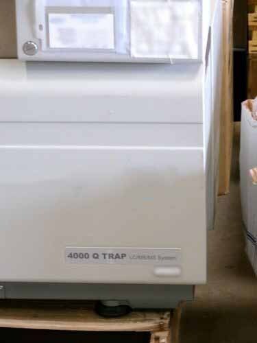 图为 已使用的 VARIOUS Lot of lab equipment 待售