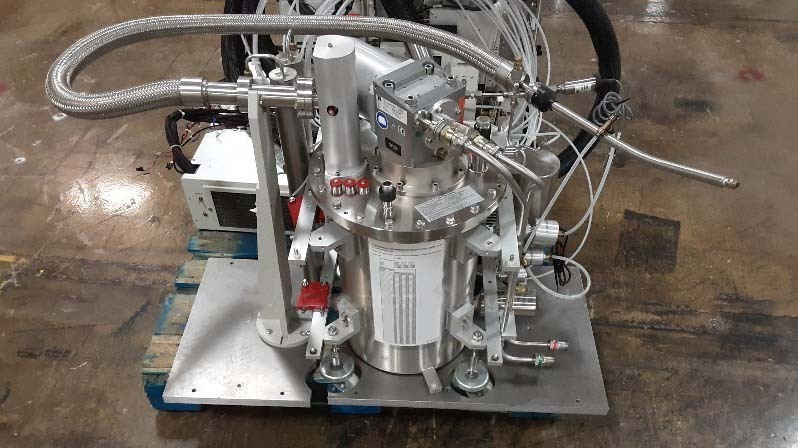 Foto Verwendet VARIOUS Lot of laboratory equipment Zum Verkauf