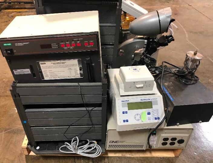 图为 已使用的 VARIOUS Lot of laboratory equipment 待售