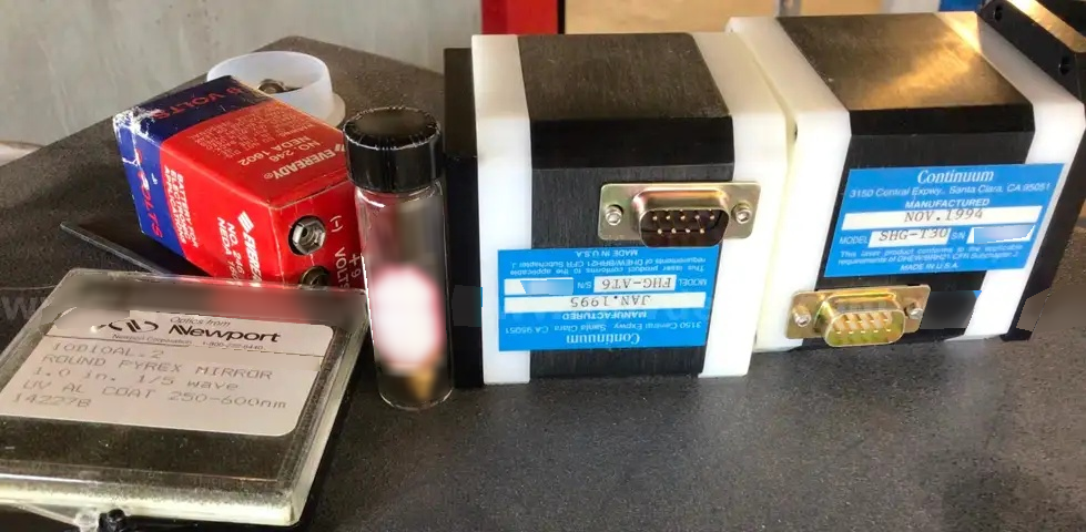 Photo Used VARIOUS Lot of laser equipment For Sale