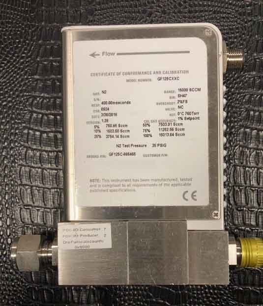 Photo Used VARIOUS Lot of Mass Flow Controllers (MFC) For Sale