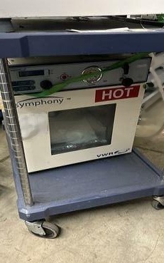 사진 사용됨 VARIOUS Lot of ovens 판매용