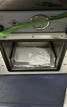 사진 사용됨 VARIOUS Lot of ovens 판매용