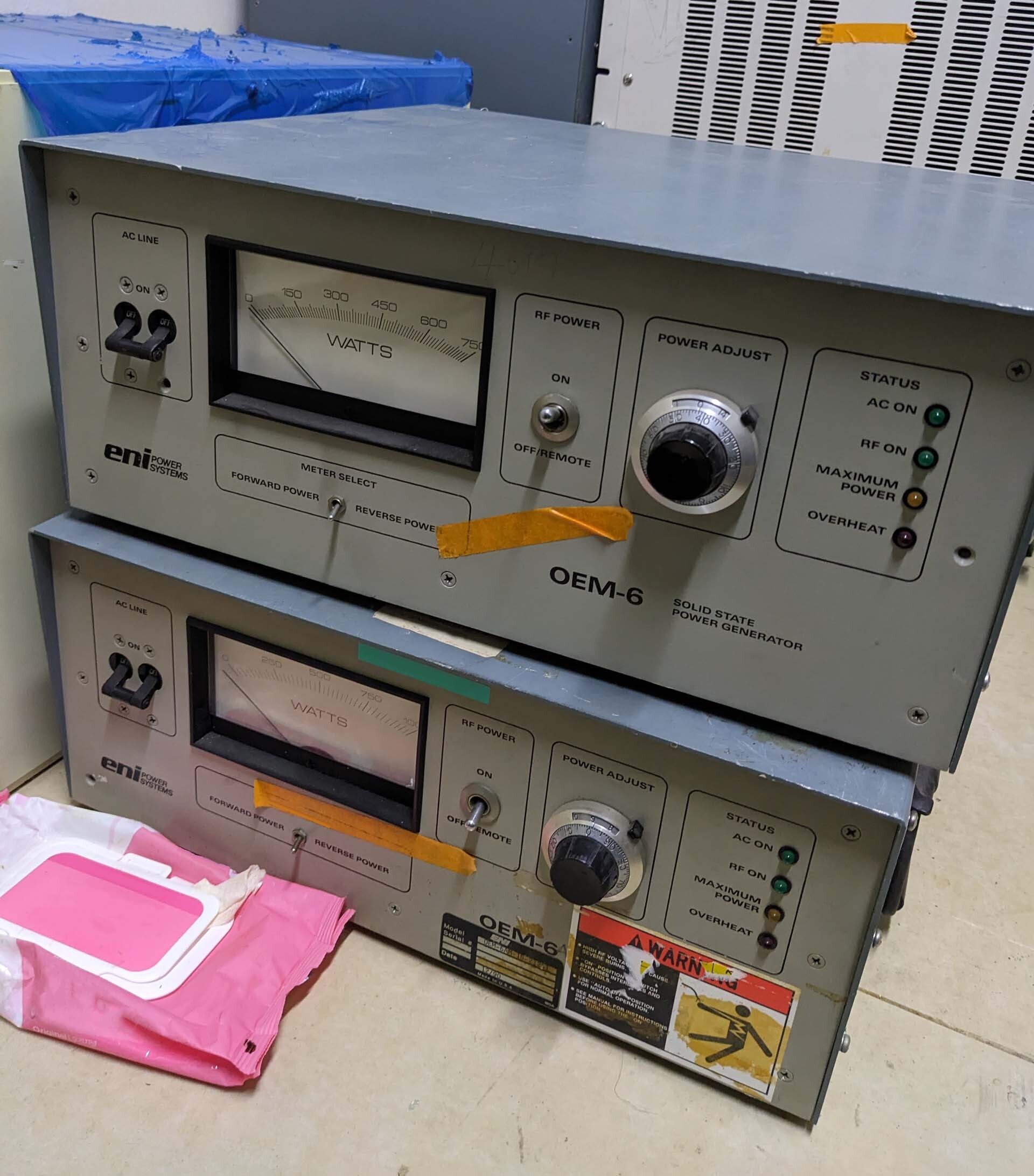 Photo Used VARIOUS Lot of power supplies For Sale