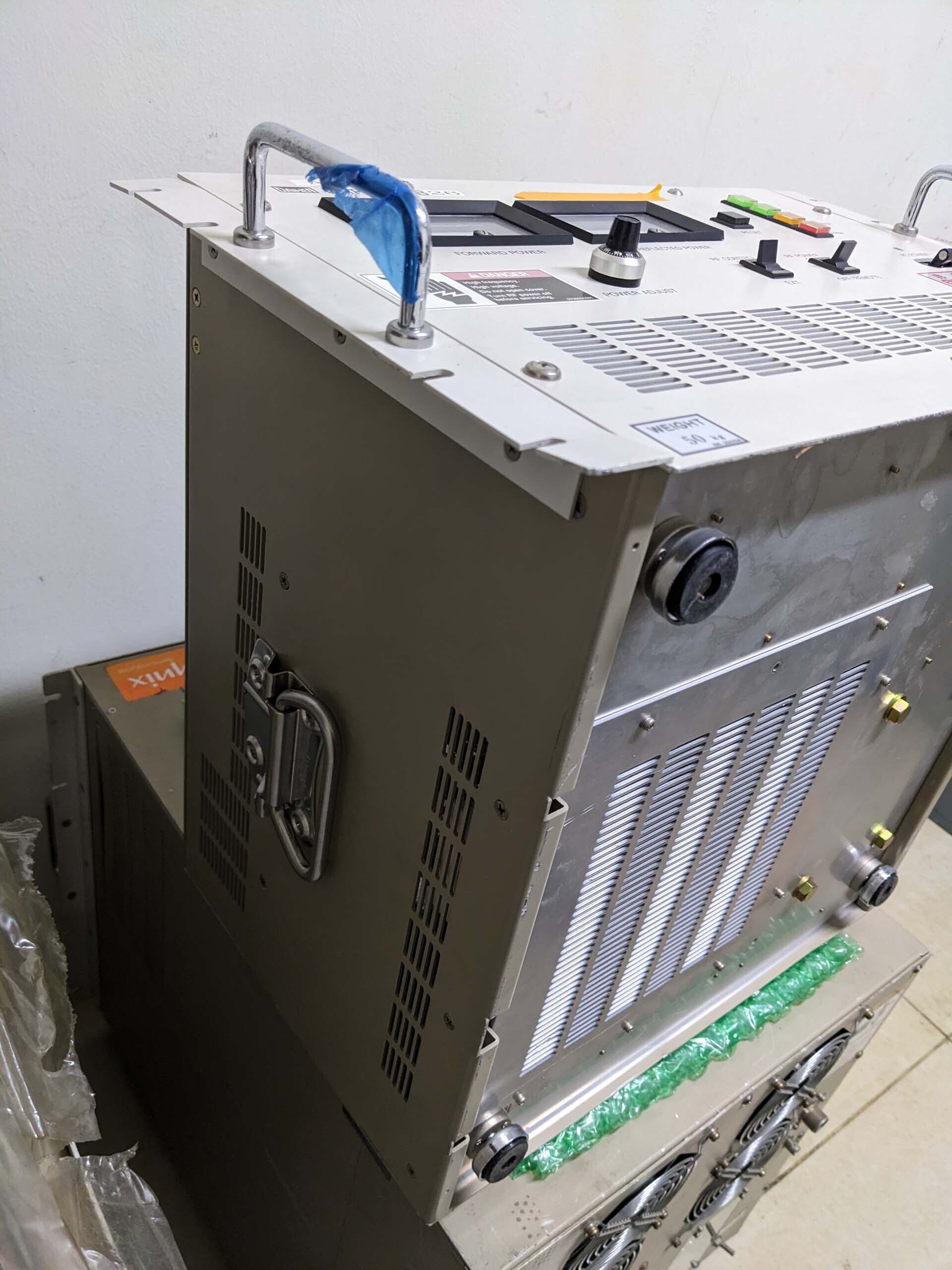 Photo Used VARIOUS Lot of power supplies For Sale