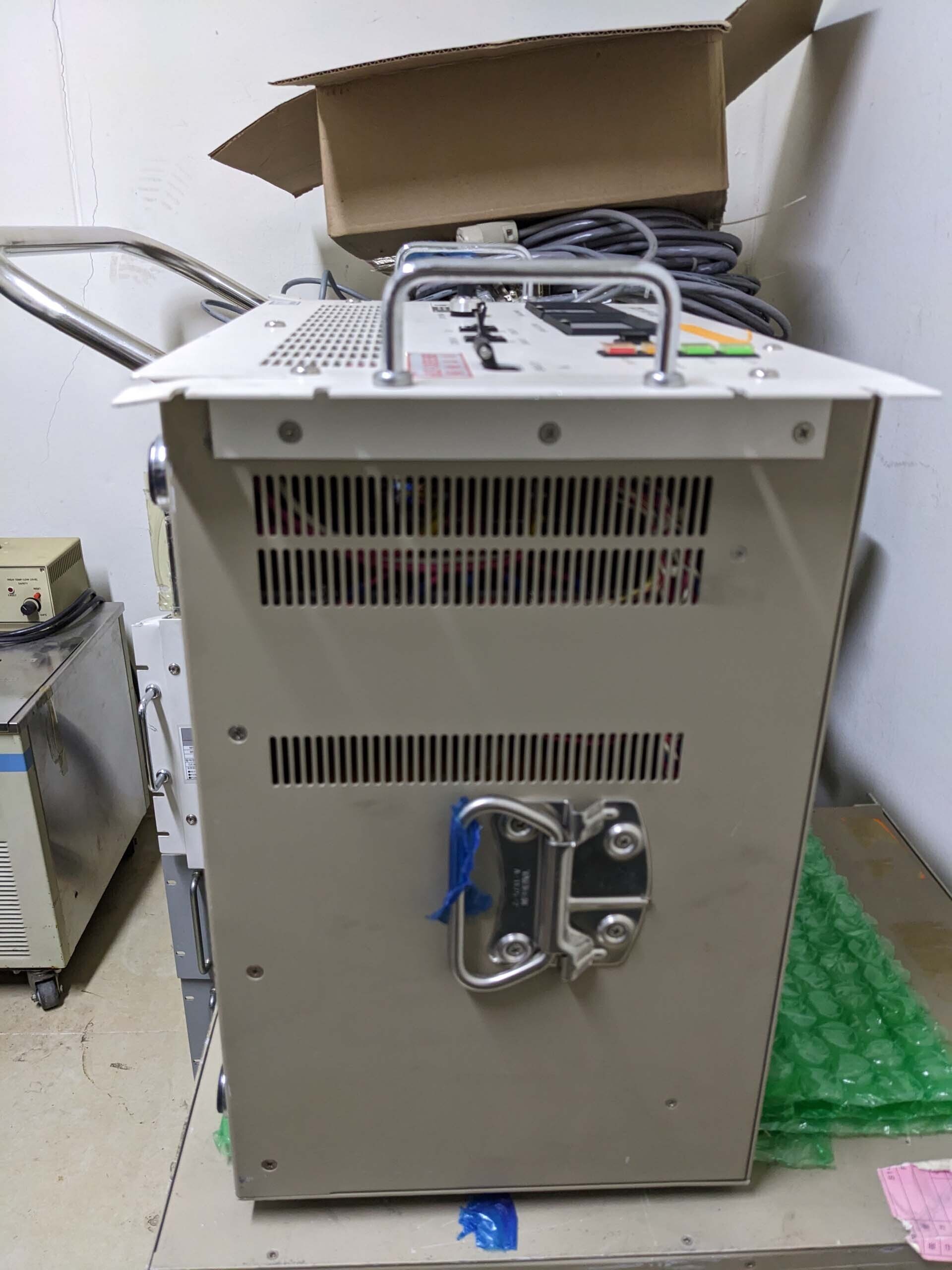 Photo Used VARIOUS Lot of power supplies For Sale