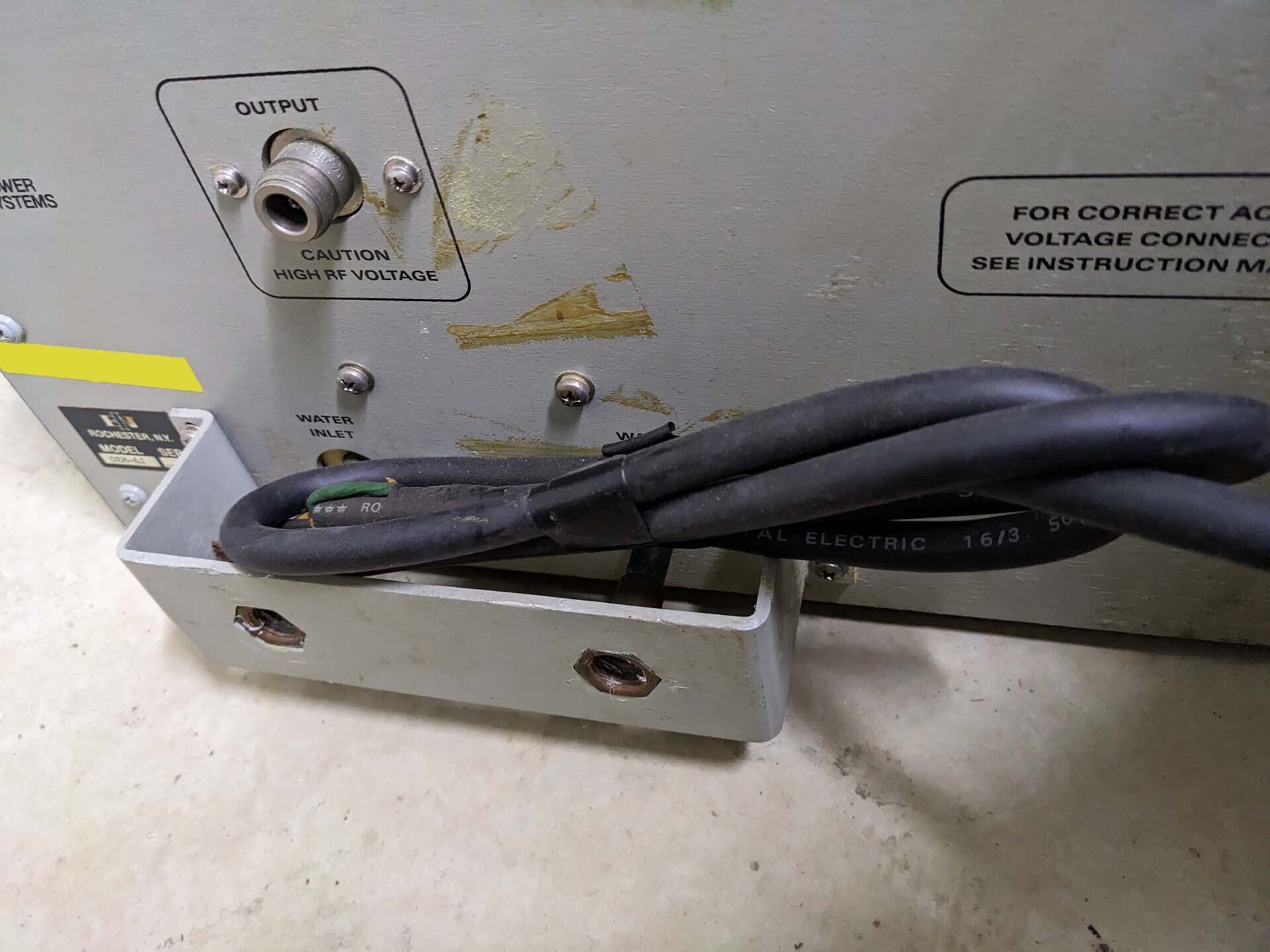 Photo Used VARIOUS Lot of power supplies For Sale