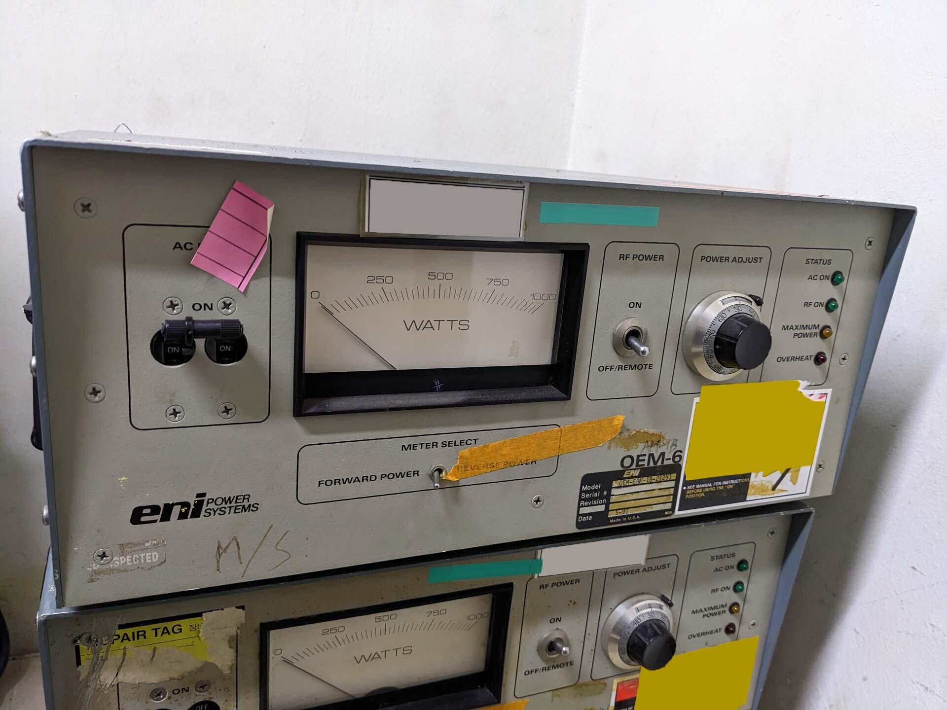 Photo Used VARIOUS Lot of power supplies For Sale