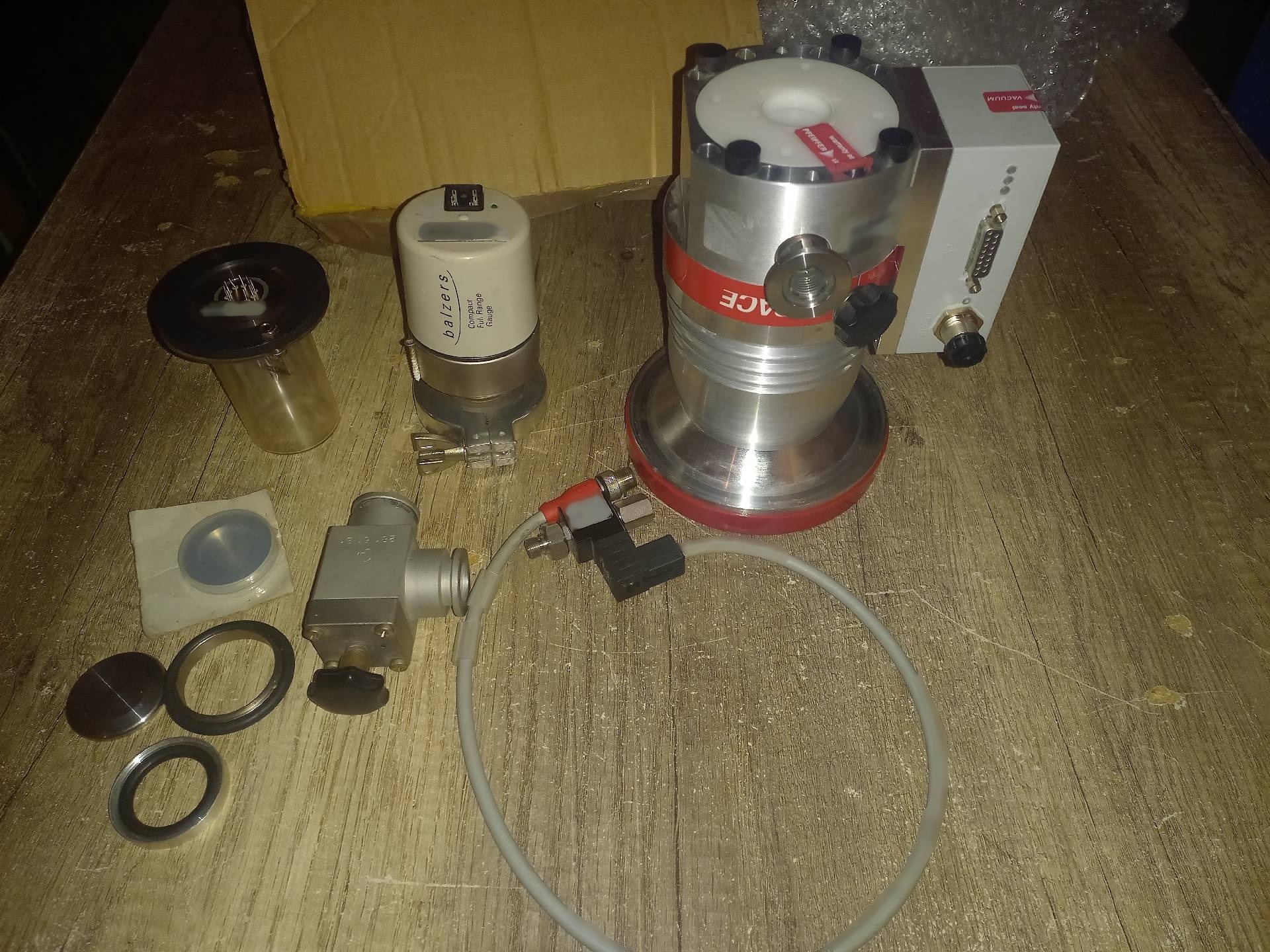 圖為 已使用的 VARIOUS Lot of pumps 待售