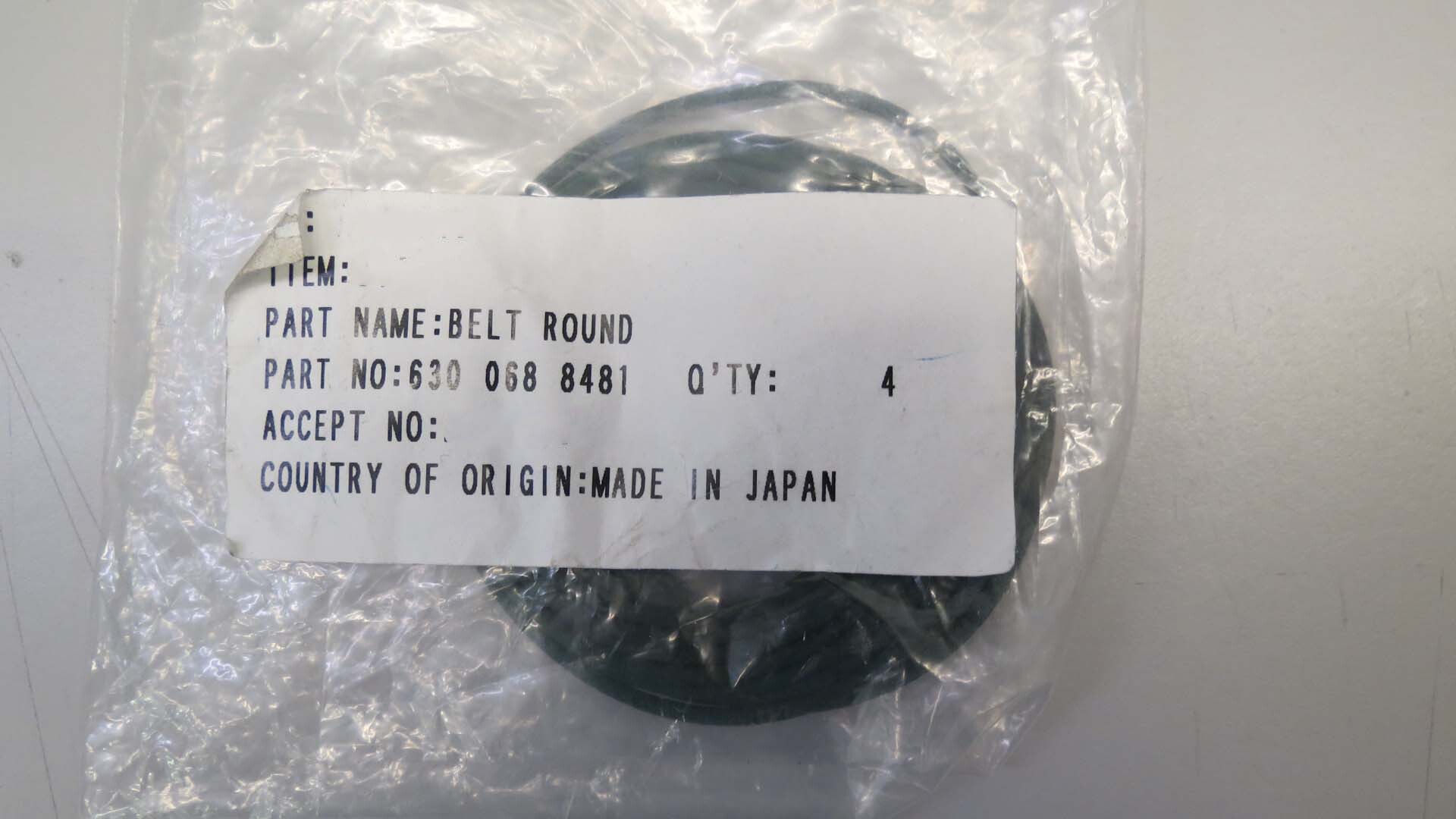 フォト（写真） 使用される VARIOUS Lot of spare parts 販売のために