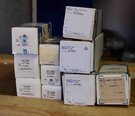 フォト（写真） 使用される VARIOUS Lot of spare parts 販売のために