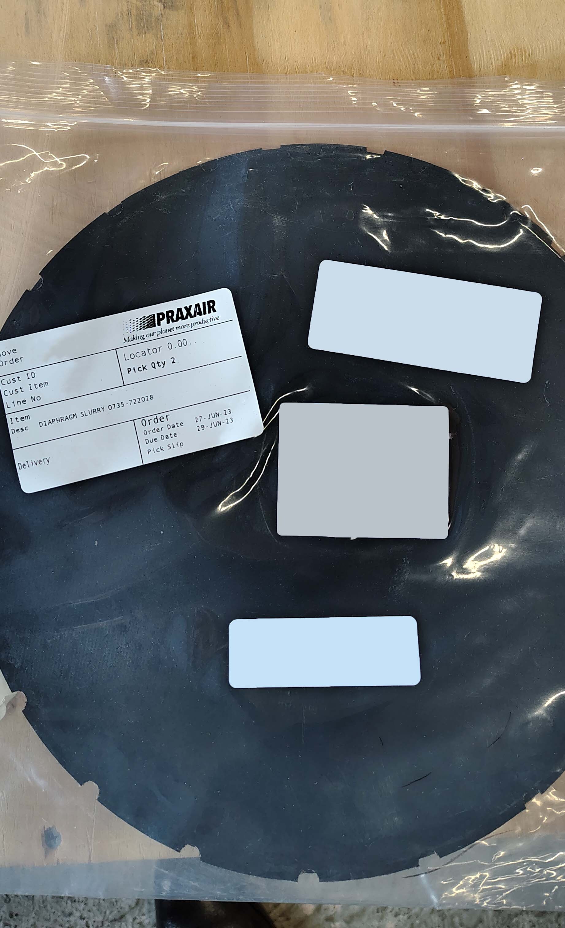 Photo Used VARIOUS Lot of spare parts For Sale