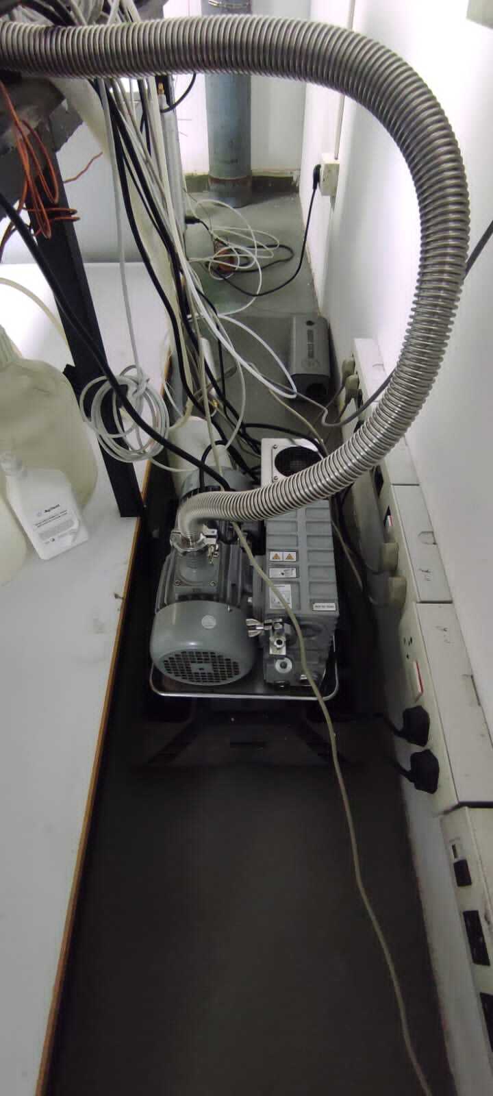 Photo Used VARIOUS Lot of equipment For Sale