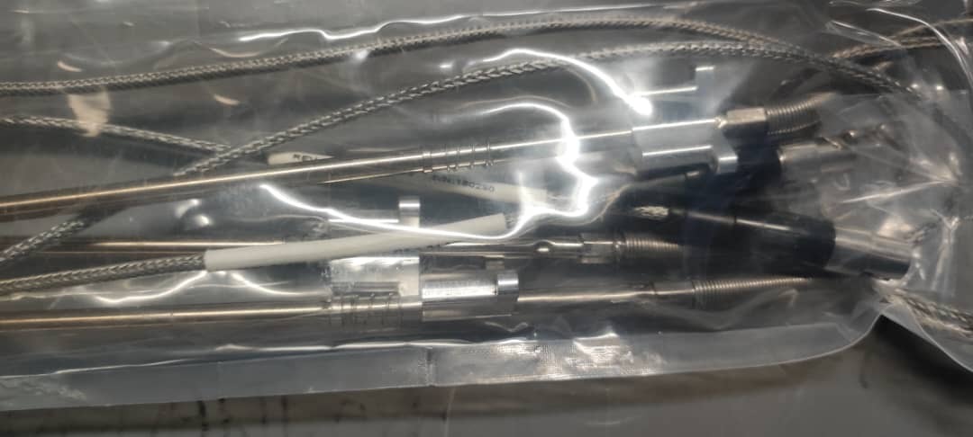 圖為 已使用的 VARIOUS Lot of spare parts 待售