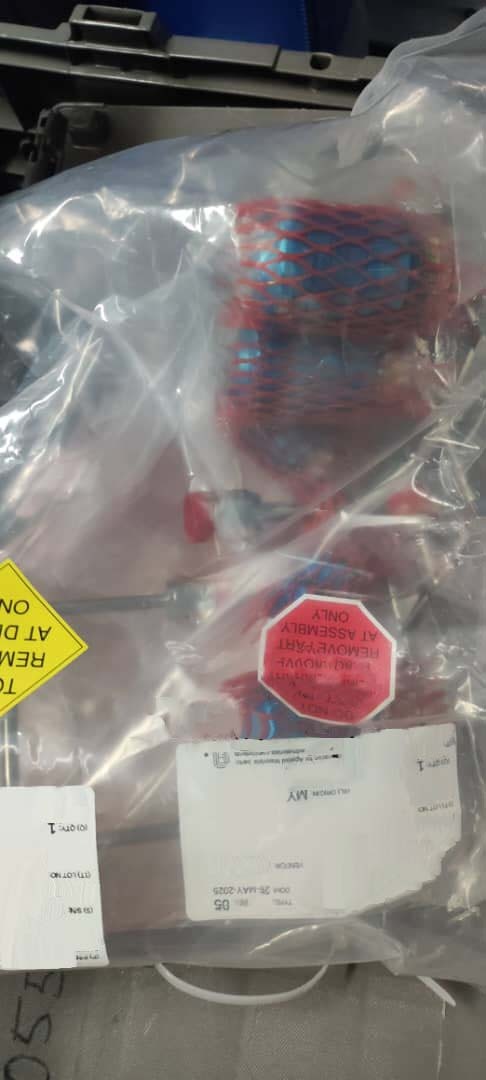 圖為 已使用的 VARIOUS Lot of spare parts 待售