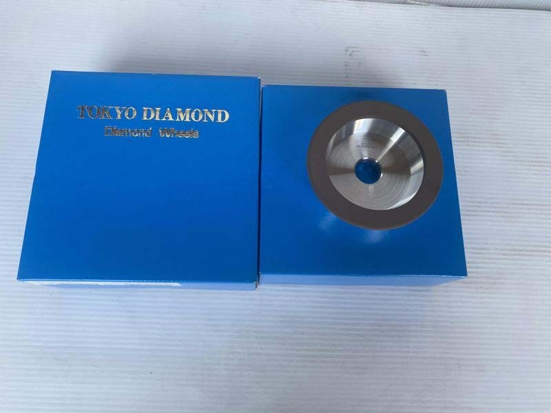 Photo Used VARIOUS Lot of spare parts For Sale