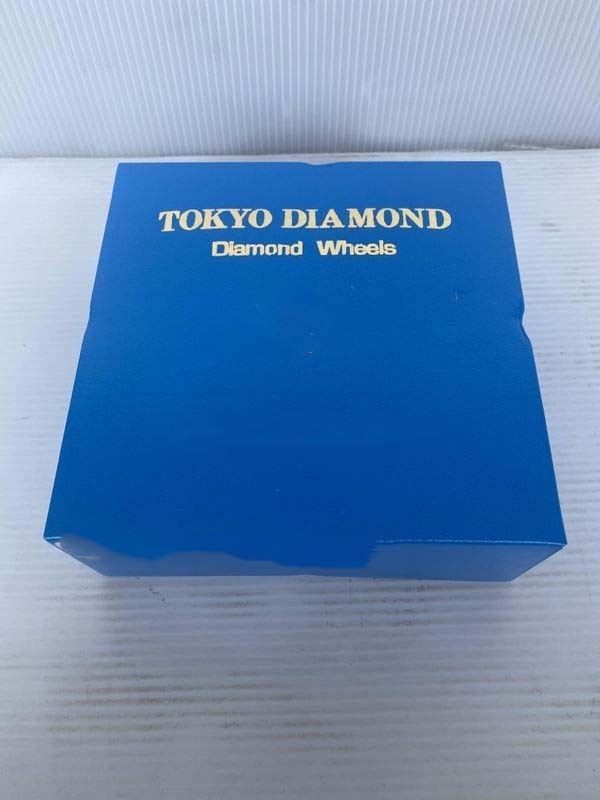 Photo Used VARIOUS Lot of spare parts For Sale