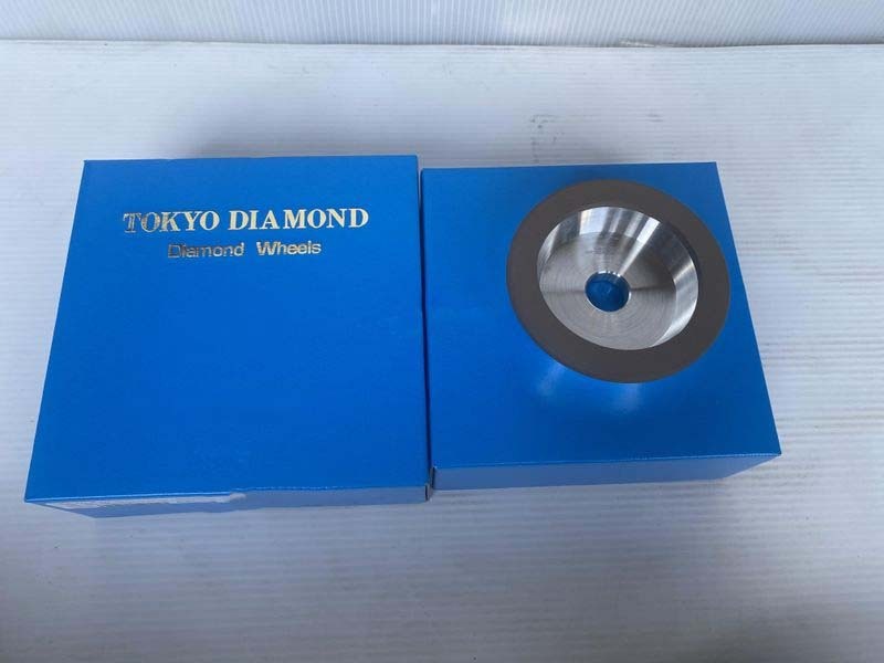 Photo Used VARIOUS Lot of spare parts For Sale