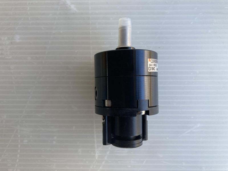 Photo Used VARIOUS Lot of spare parts For Sale