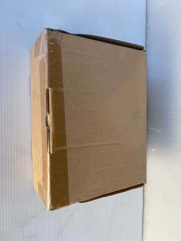 Photo Utilisé VARIOUS Lot of spare parts À vendre