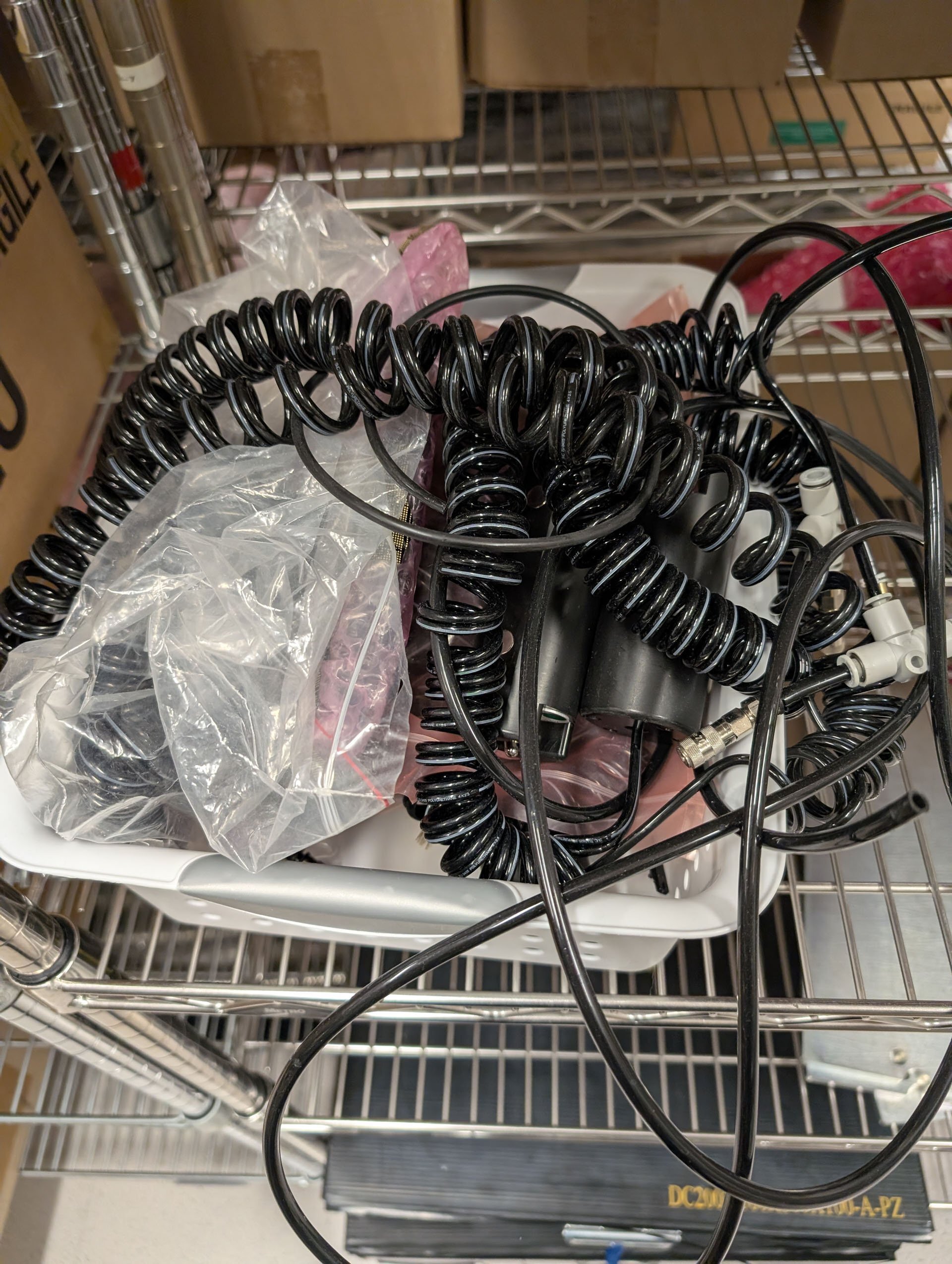 圖為 已使用的 VARIOUS Lot of spare parts 待售