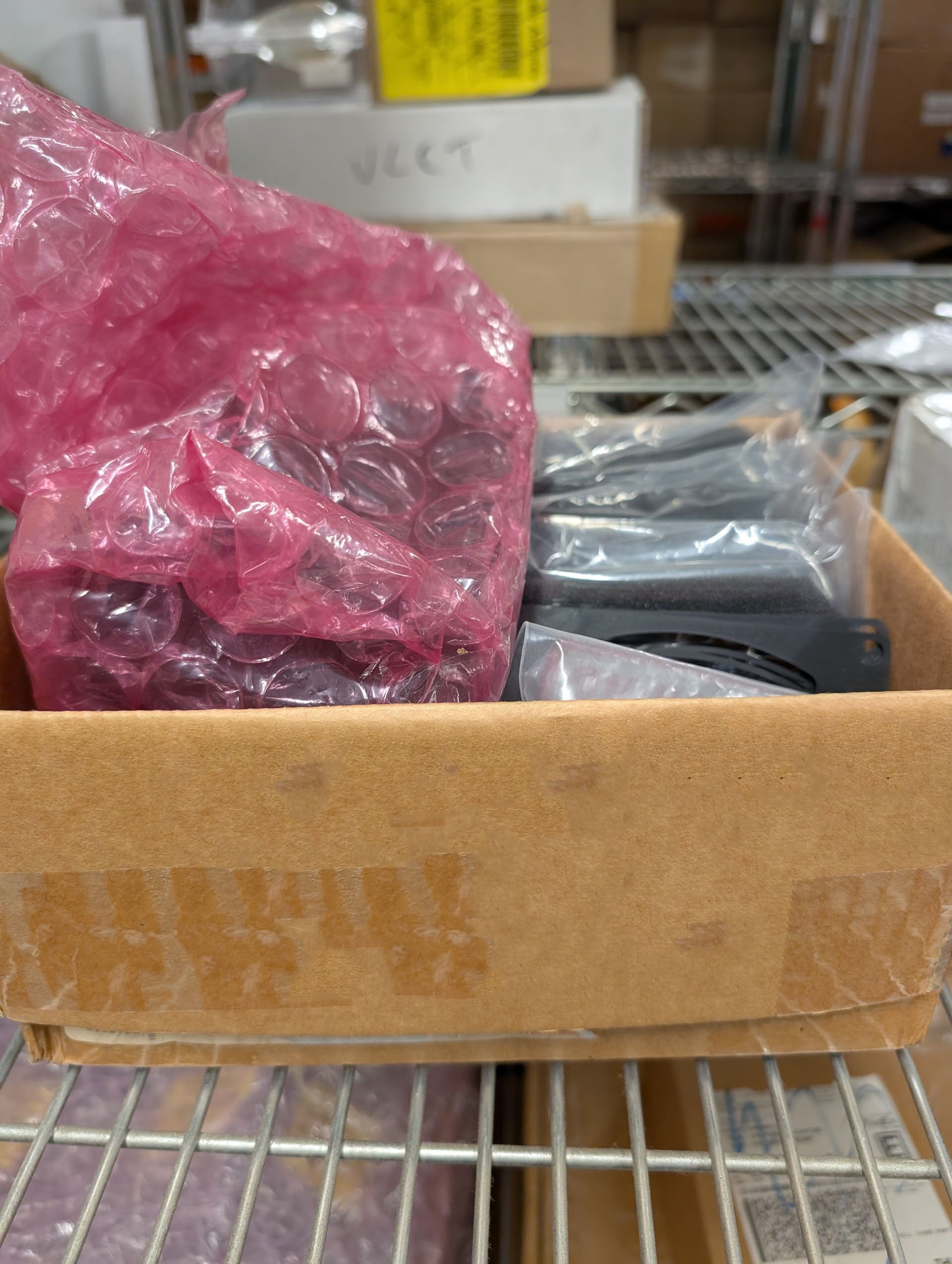 圖為 已使用的 VARIOUS Lot of spare parts 待售
