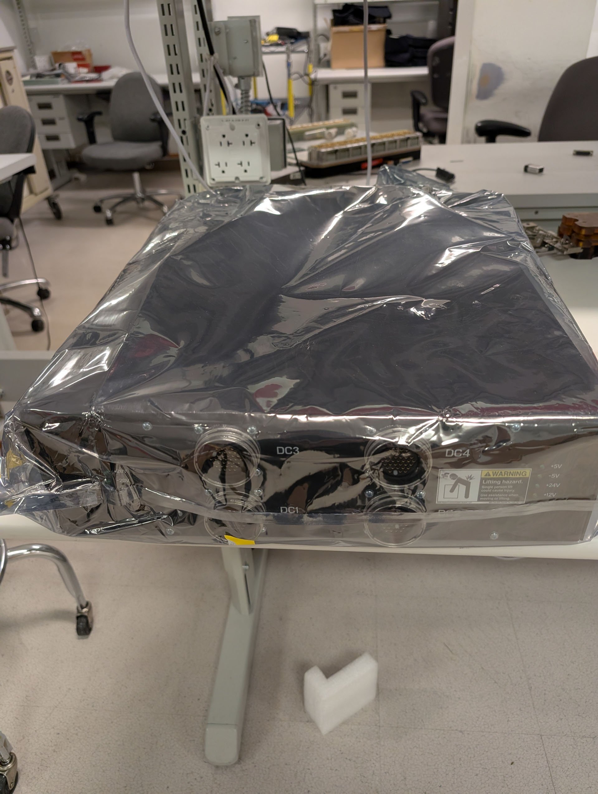 圖為 已使用的 VARIOUS Lot of spare parts 待售