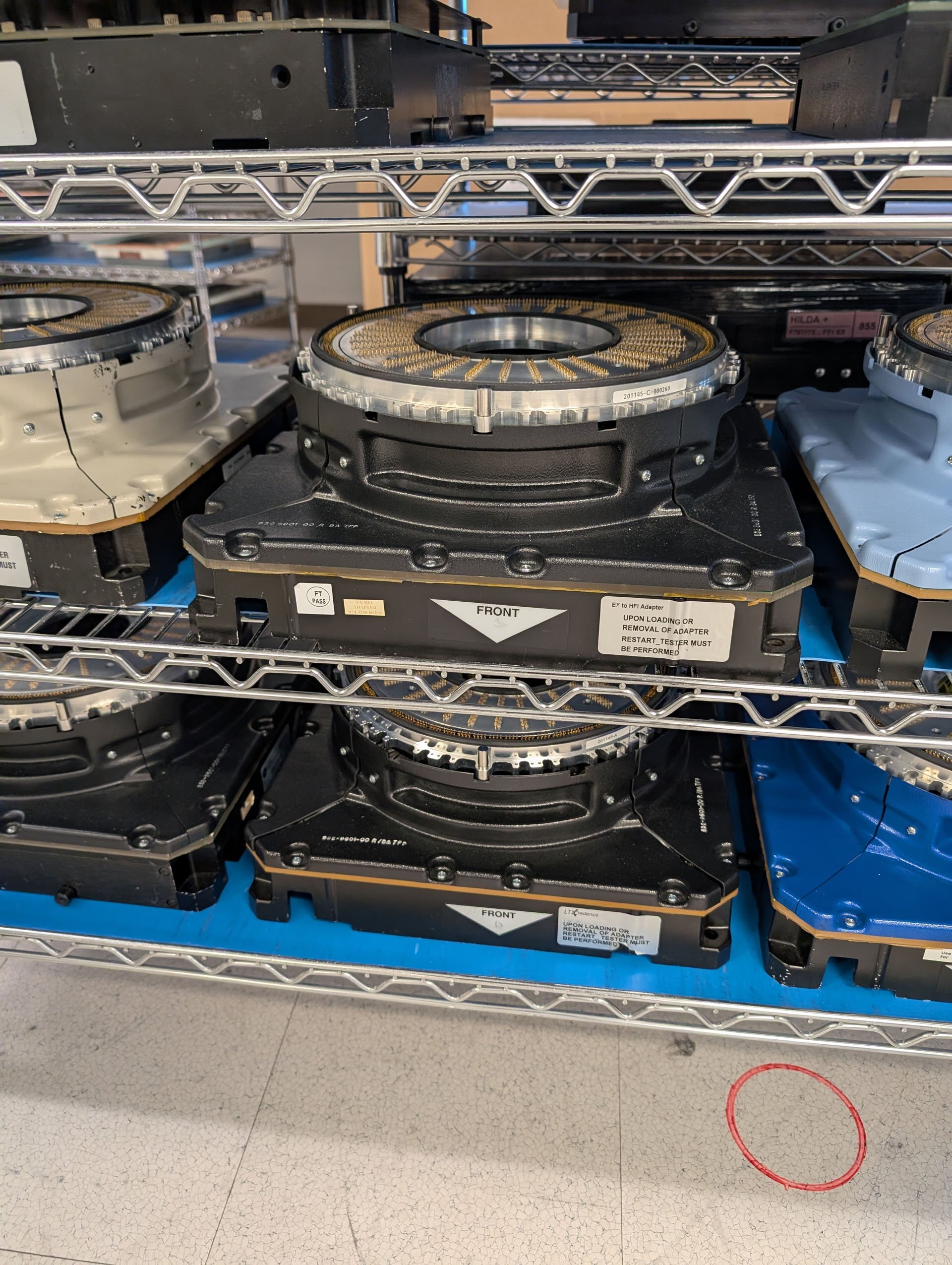 圖為 已使用的 VARIOUS Lot of spare parts 待售