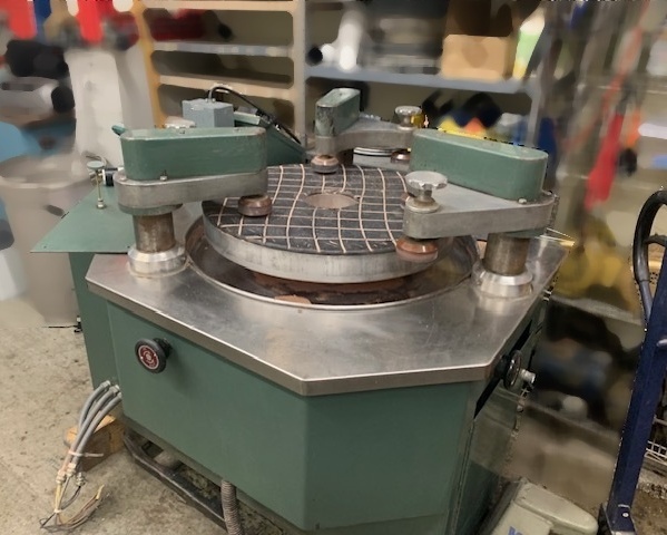 图为 已使用的 VARIOUS Lot of supplies 待售