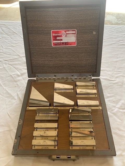 图为 已使用的 VARIOUS Lot of supplies 待售