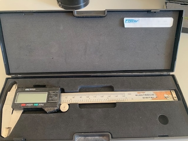 图为 已使用的 VARIOUS Lot of supplies 待售