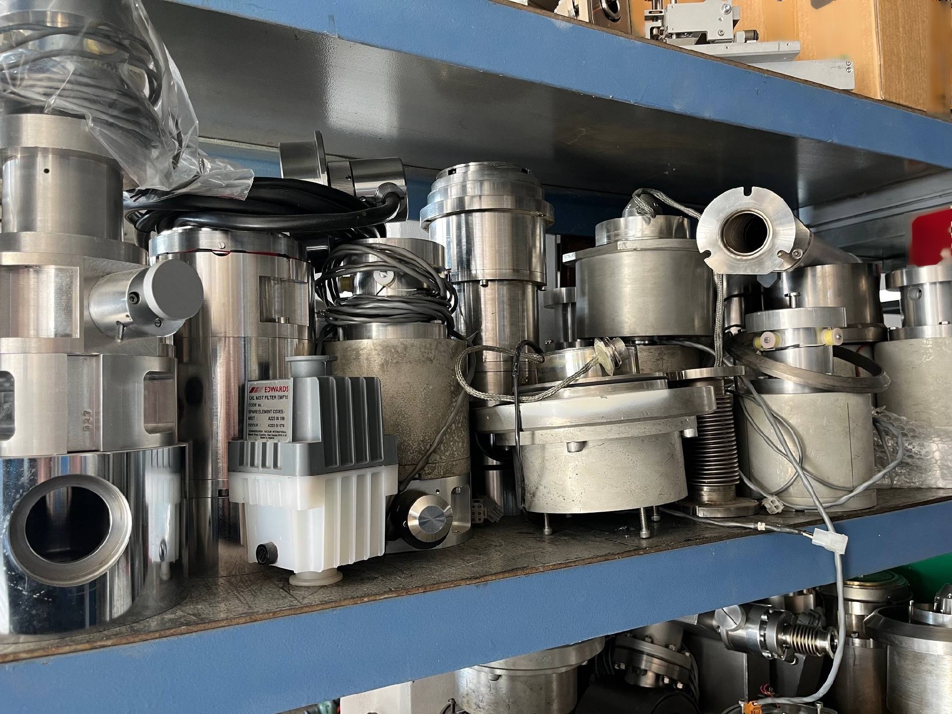 圖為 已使用的 VARIOUS Scanning Electron Microscope (SEM) parts 待售