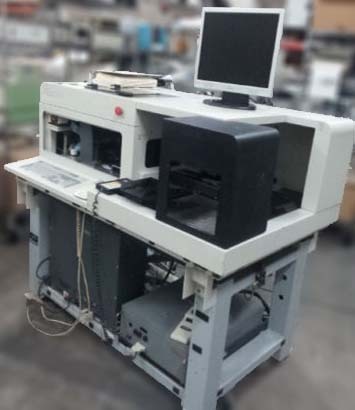 Photo Used VEECO / DEKTAK 8000 For Sale