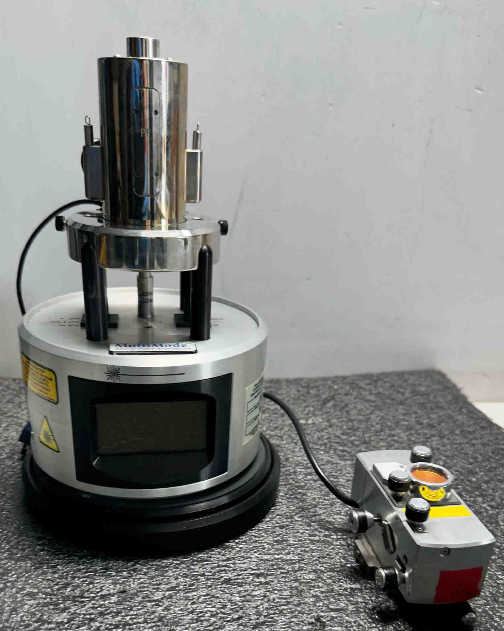 Photo Used VEECO / DIGITAL INSTRUMENTS Nanoscope IV For Sale