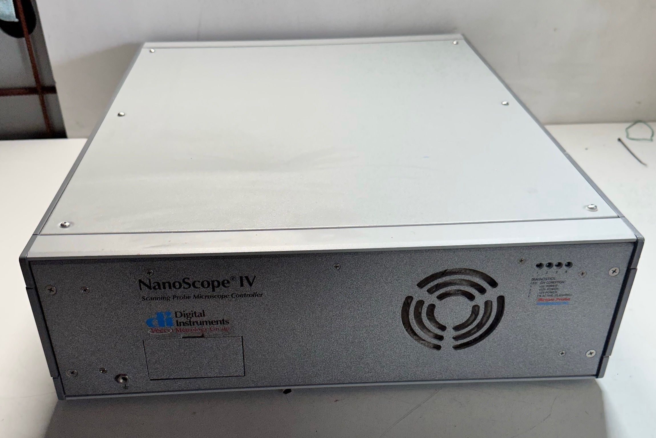 Photo Used VEECO / DIGITAL INSTRUMENTS Nanoscope IV For Sale