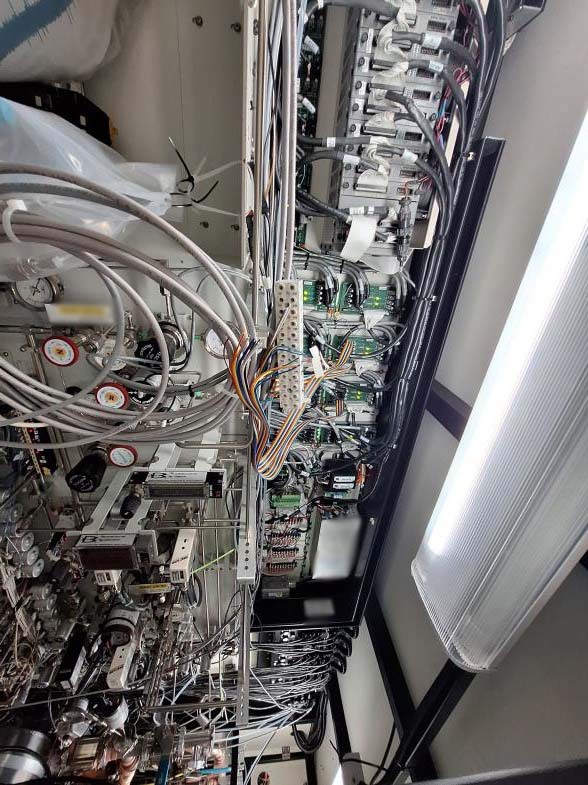 사진 사용됨 VEECO / EMCORE E400 판매용