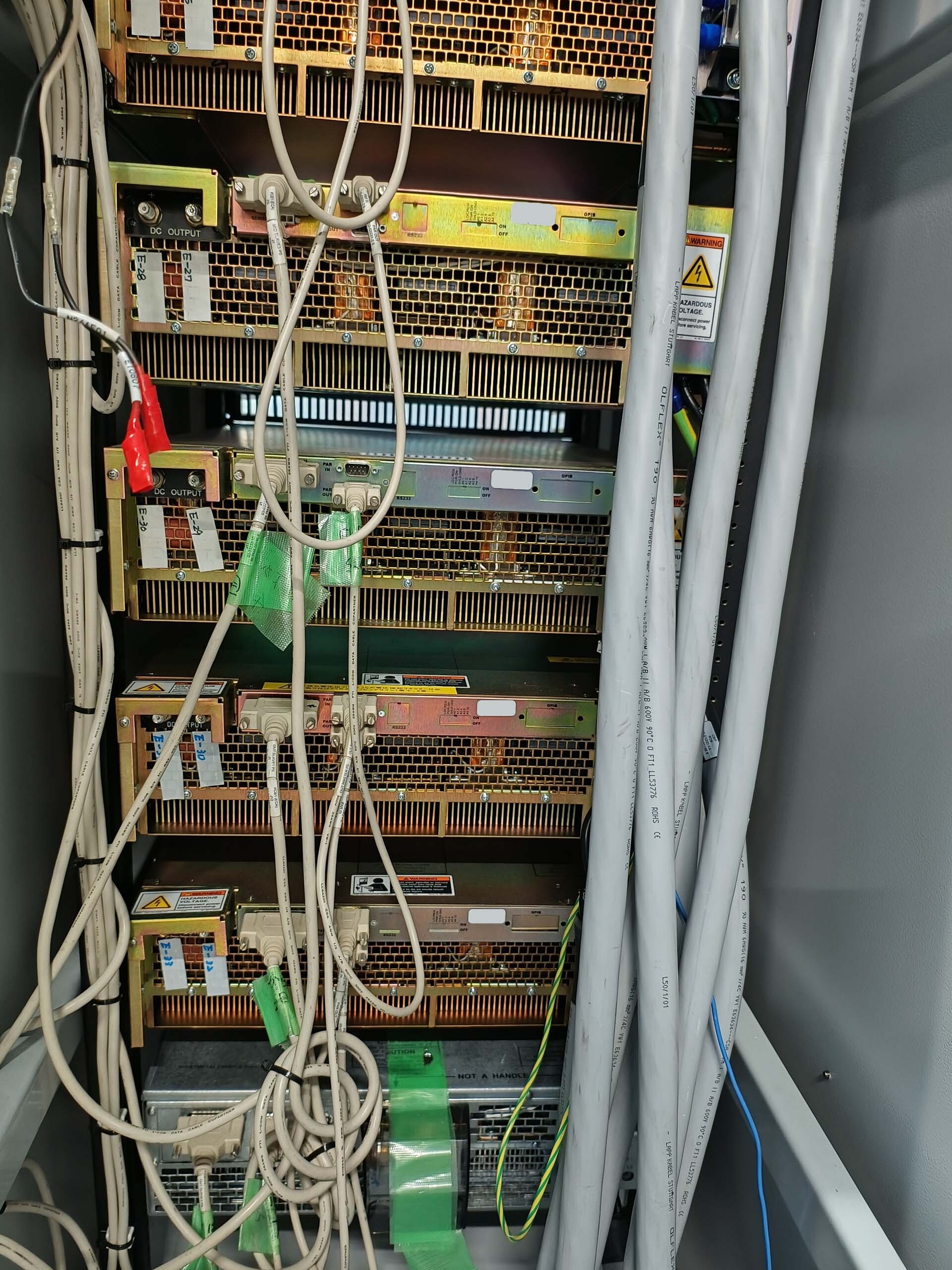 图为 已使用的 VEECO / EMCORE K465 待售