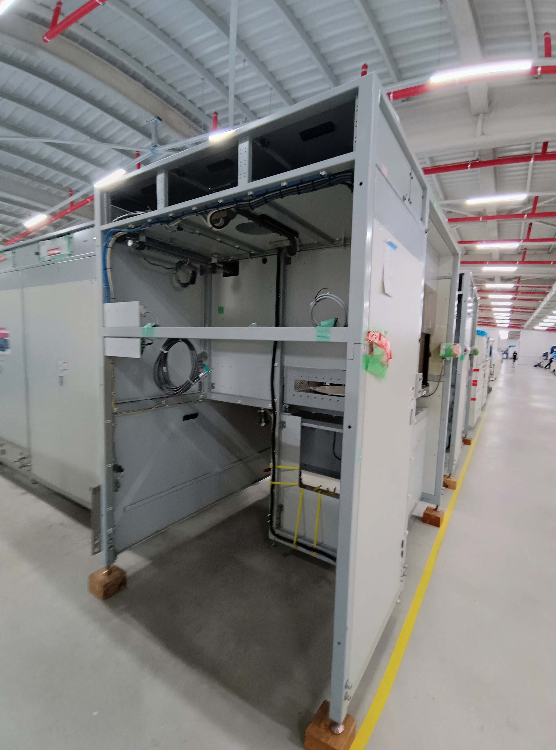 Photo Used VEECO / EMCORE K465 For Sale