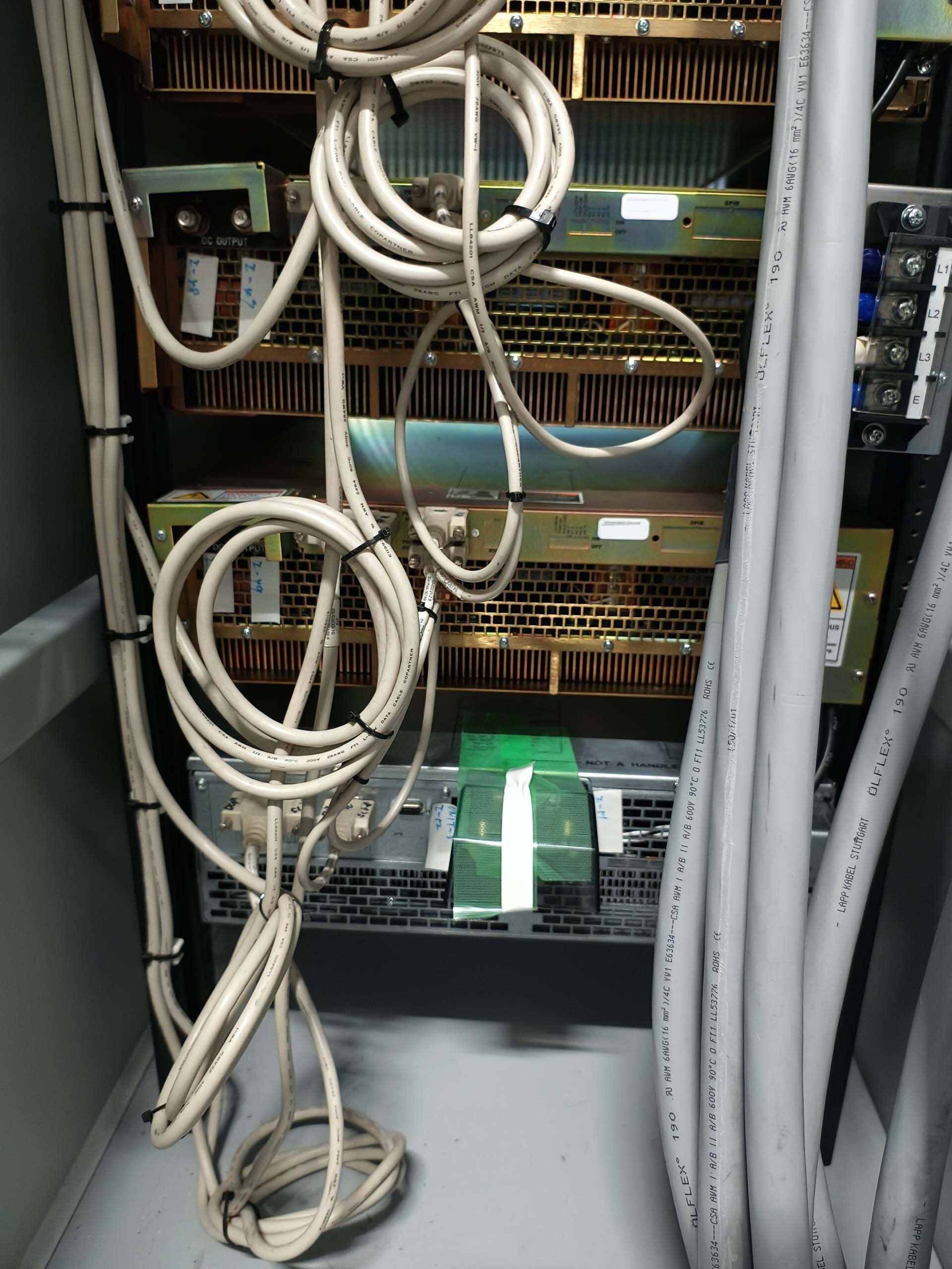 Photo Used VEECO / EMCORE K465 For Sale