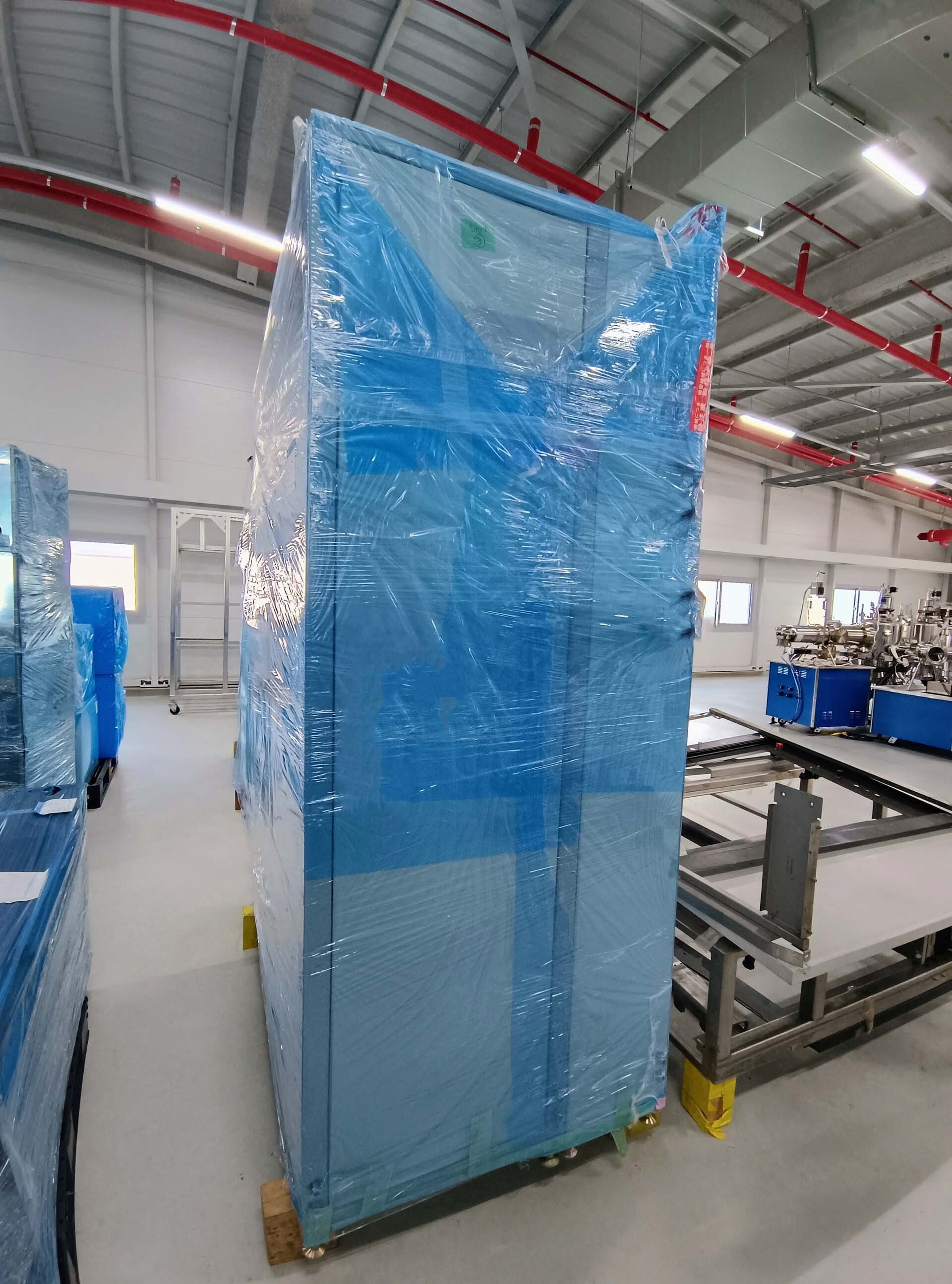 Photo Used VEECO / EMCORE K465 For Sale