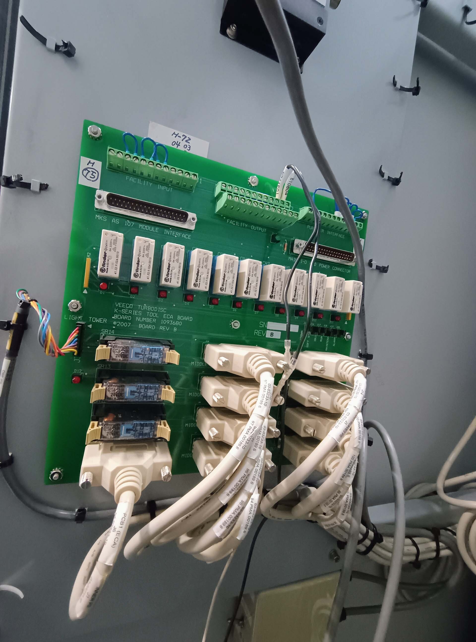 Photo Used VEECO / EMCORE K465 For Sale
