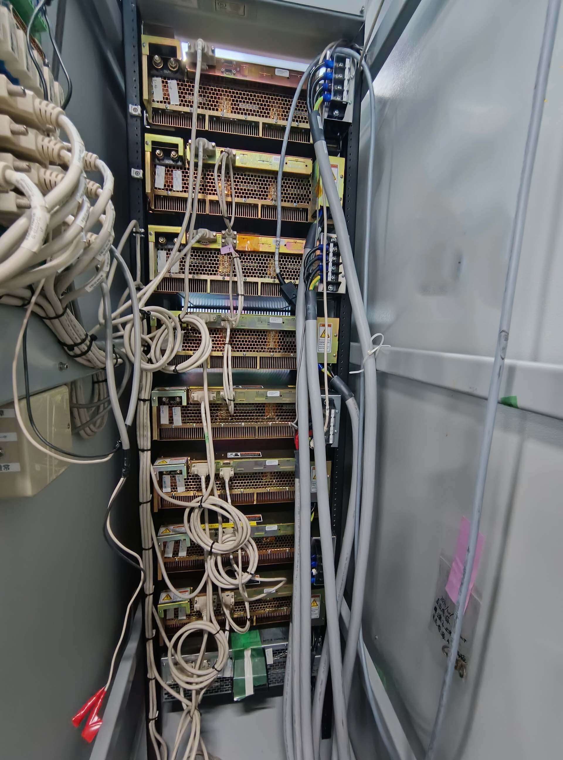 Photo Used VEECO / EMCORE K465 For Sale