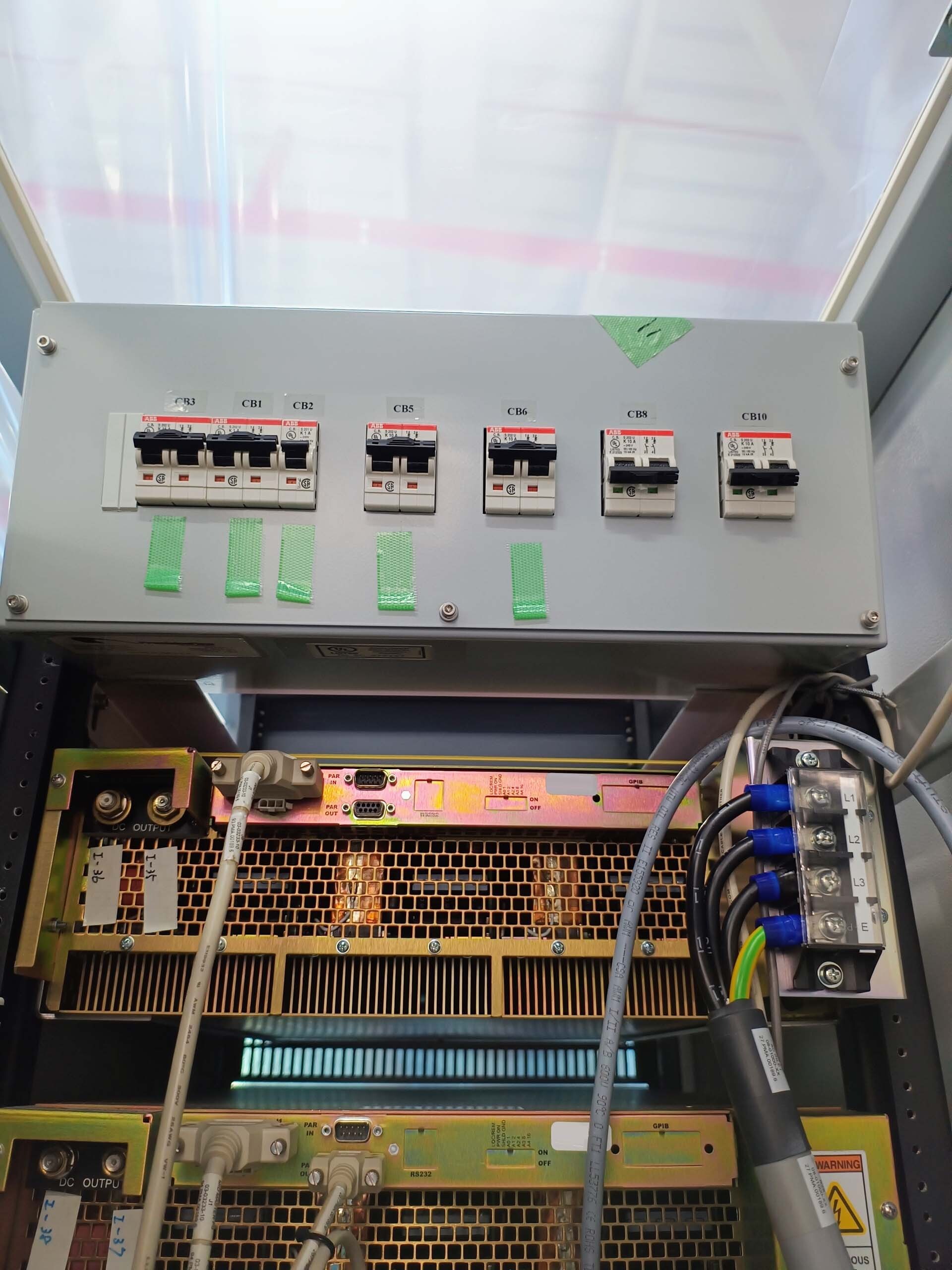 Photo Used VEECO / EMCORE K465 For Sale