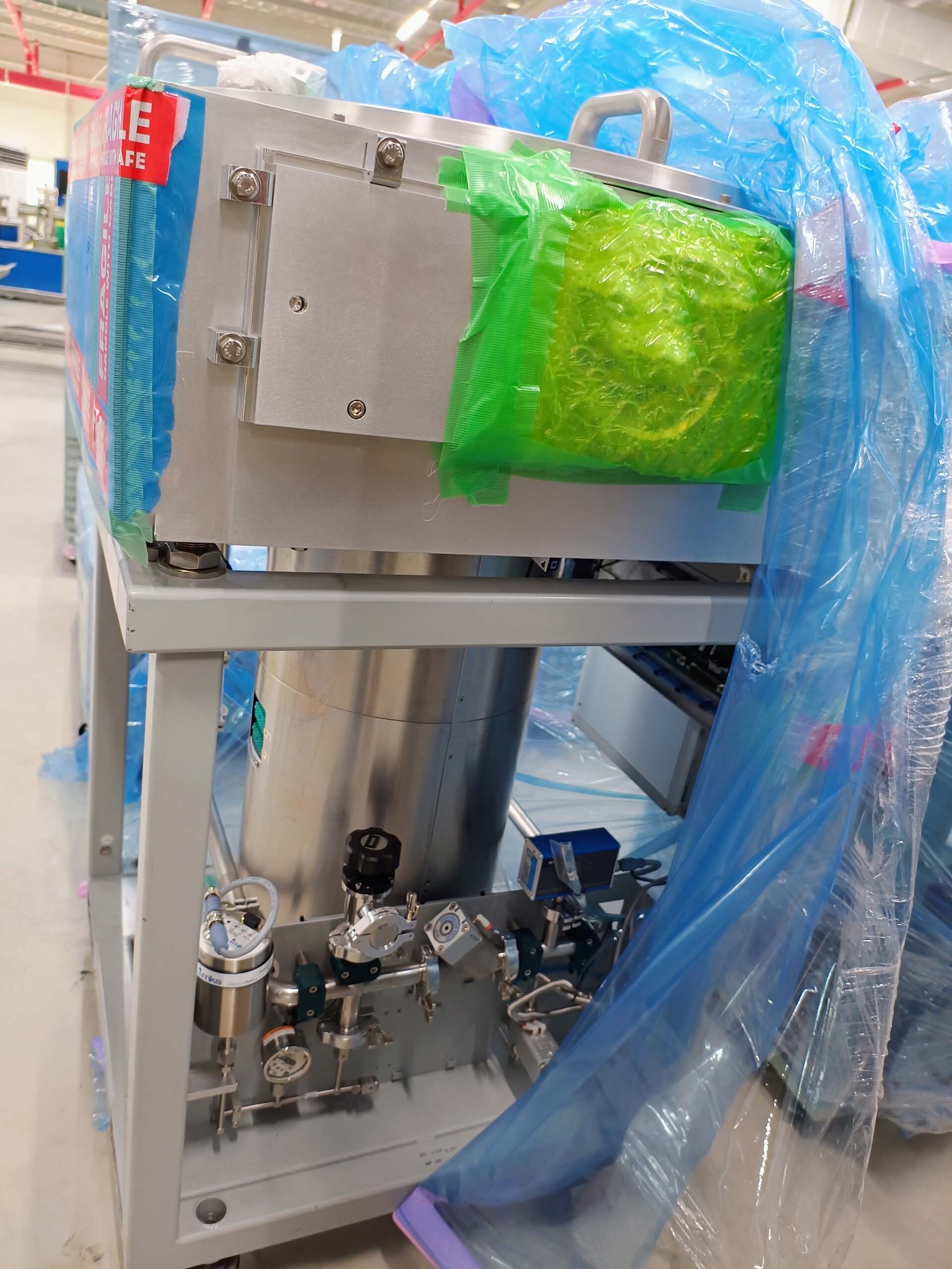 Photo Used VEECO / EMCORE K465 For Sale
